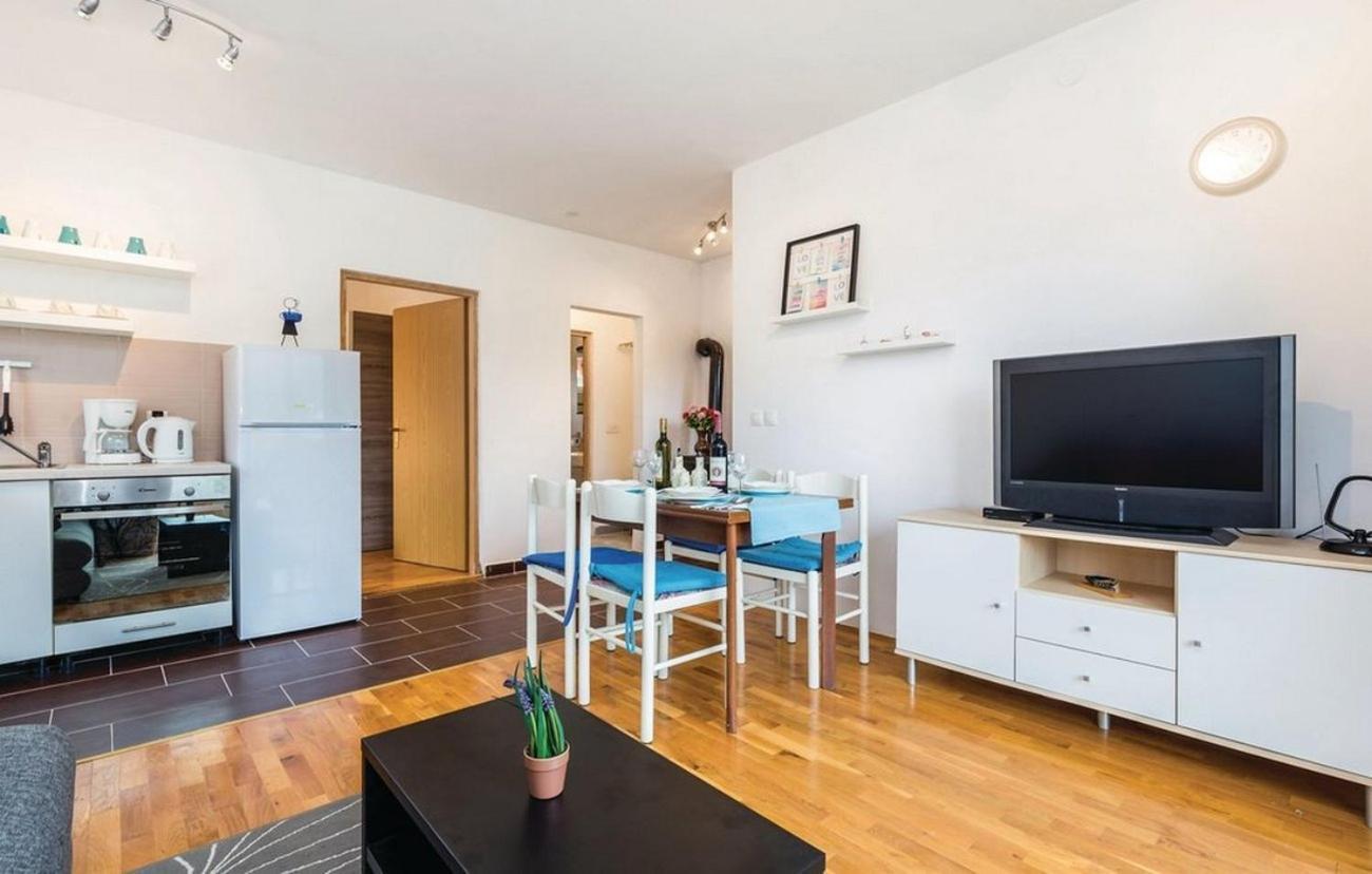 Apartments For Families With Children Jasenak, Karlovac - 17501 Rom bilde